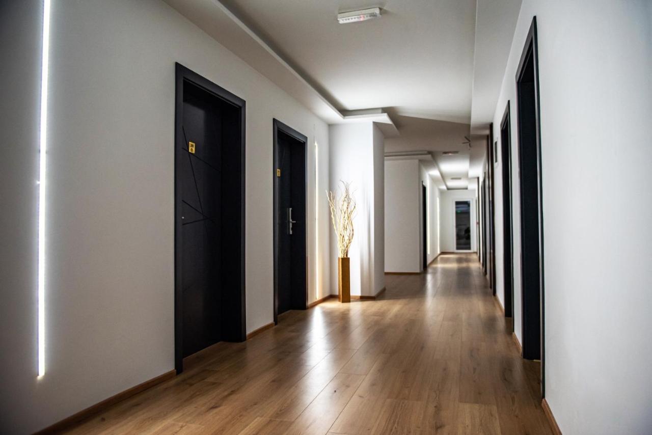 Hotel Beograd ستروغا المظهر الخارجي الصورة